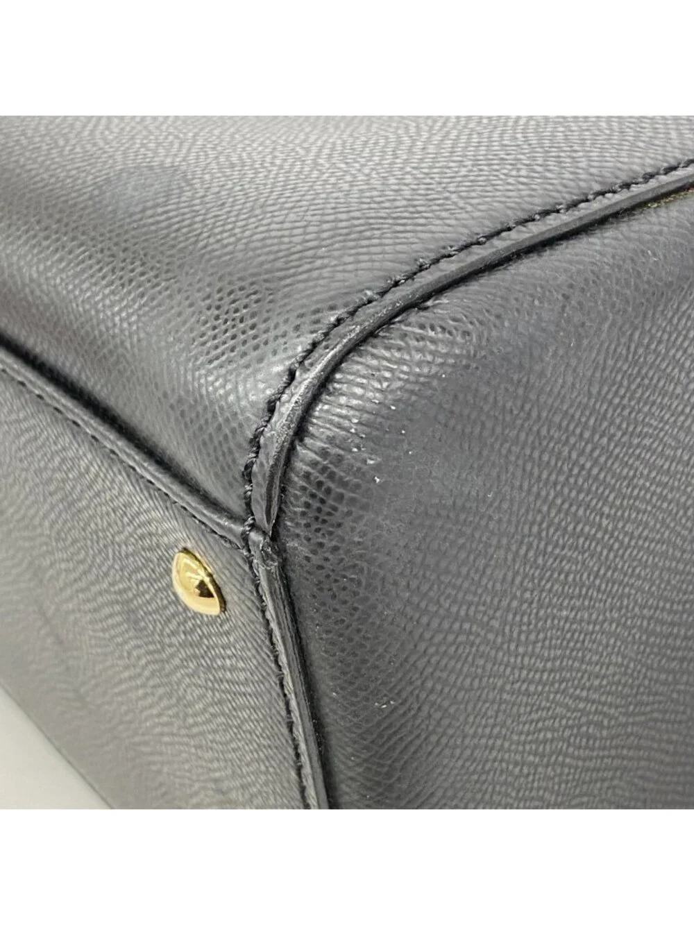 Chanel Tote Leather Black Gold